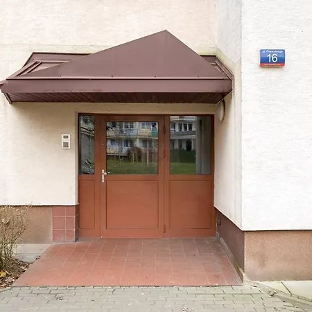 Mokotow Urban Comfort By Bookinghost