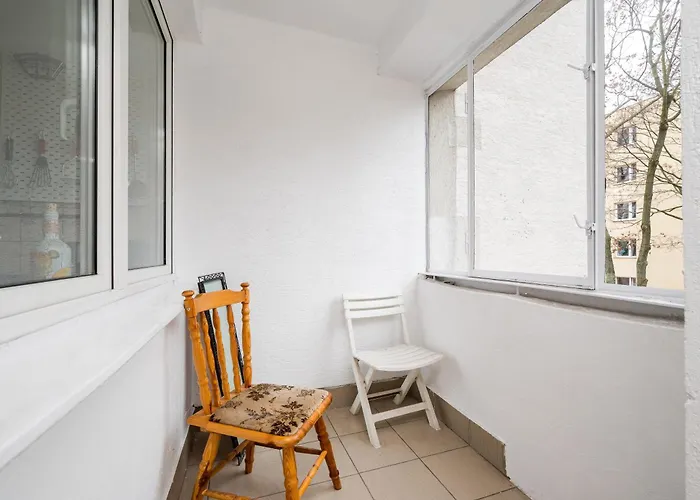 Mokotow Urban Comfort By Bookinghost *